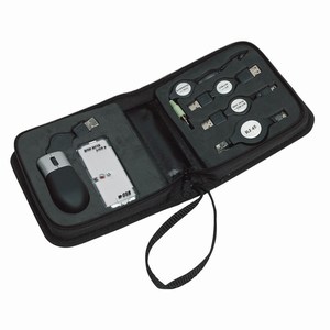 6 delig USB reisset in handig afsluitbare houder, zwart