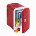 Mini koelkast voor 6 stuks 0,33 liter blikjes Inclusief 12V en 230V stekker aansluiting Apparaat kan tevens op warm houden worden ingesteld, rood